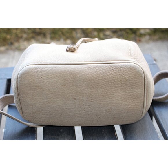 Coach Vintage - Sonoma Small Backpack Nubuc 4938 in Sand, Italy 1990s - Picture 13 of 15